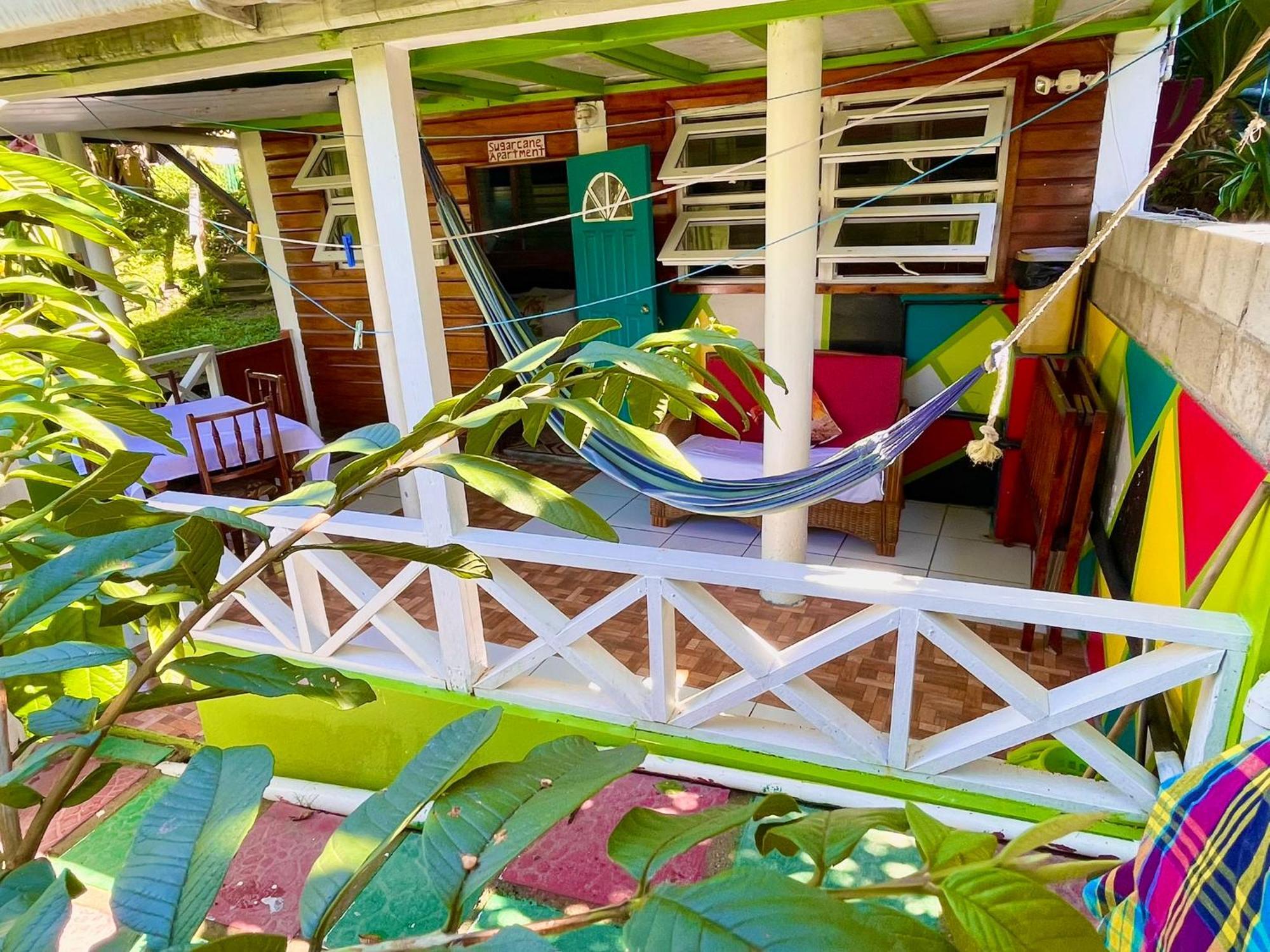 Le Petit Paradis Roseau Exterior photo